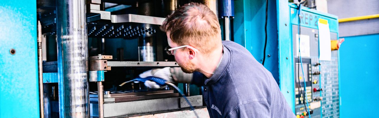 Rubber and Silicone injection moulding companies